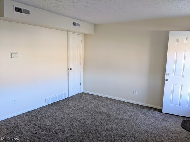 Photo - 1592 Ridgewick Dr