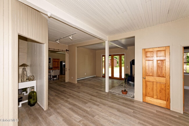 Photo - 1412 River Rd