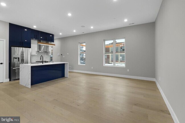 Photo - 1343 Fitzwater St Unit 302