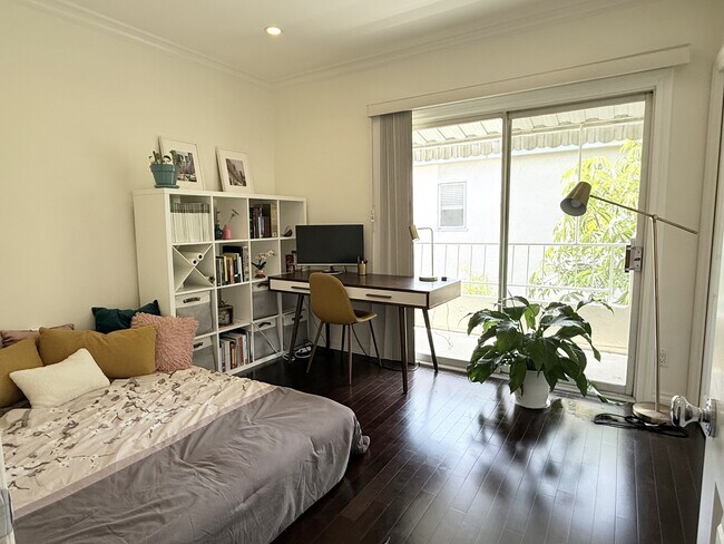 Photo - 11652 Chenault St