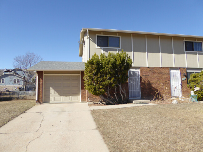 Photo - 1715 Banyan Dr Townhome