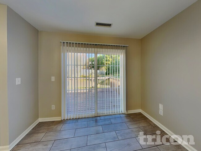 Photo - 11 Peridot Pl