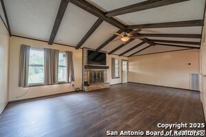 Photo - 1002 River Oak Dr