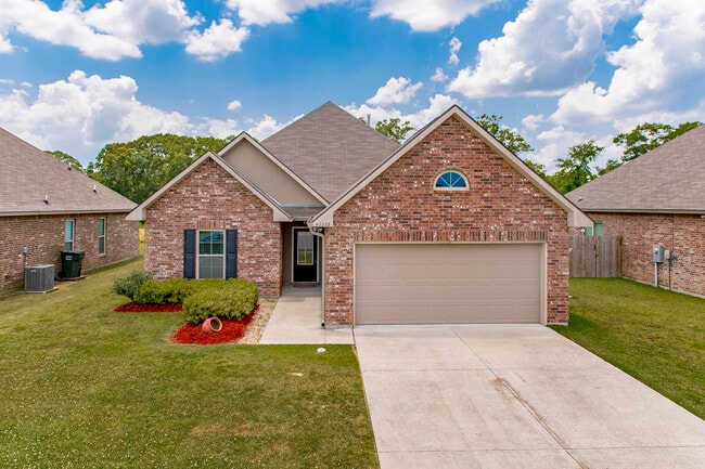 Building Photo - 42228 Marblestone Ave