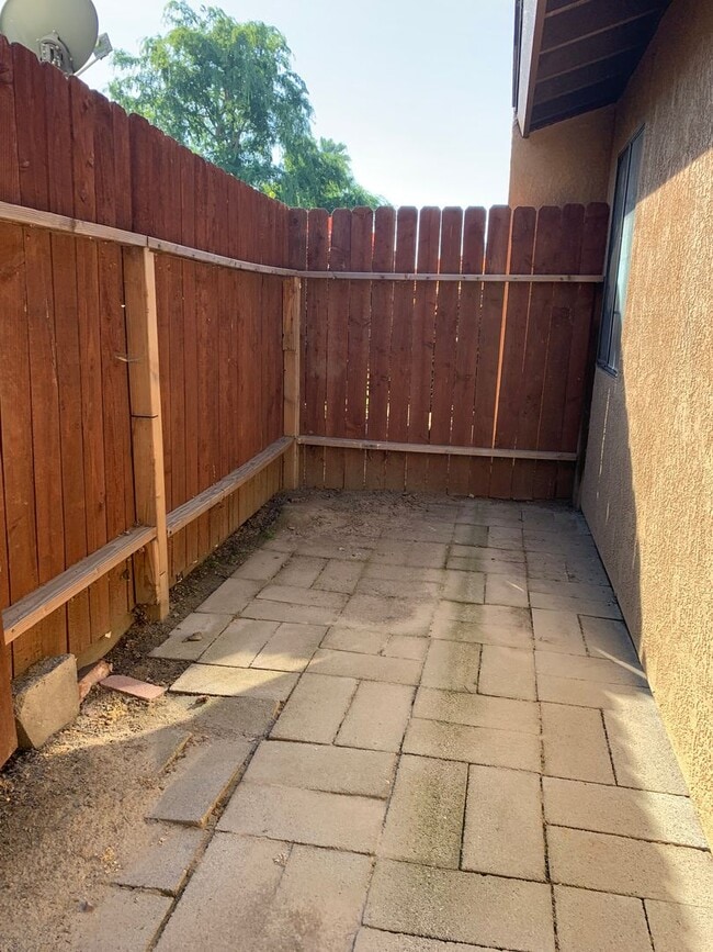 Photo - Campus Park Home