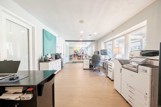 Leasing Hub
