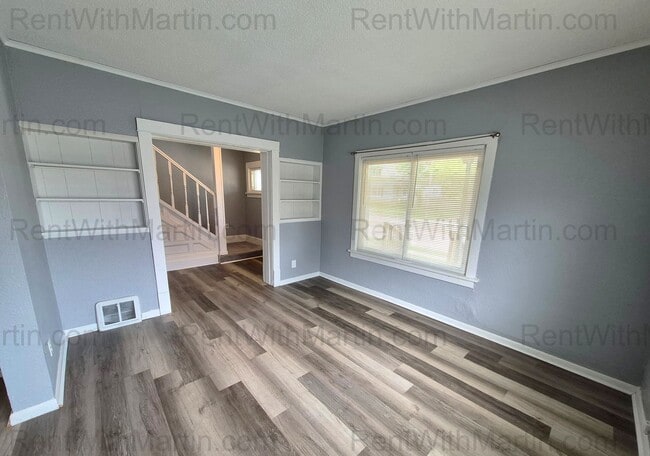 Photo - 310 N Frederick Ave