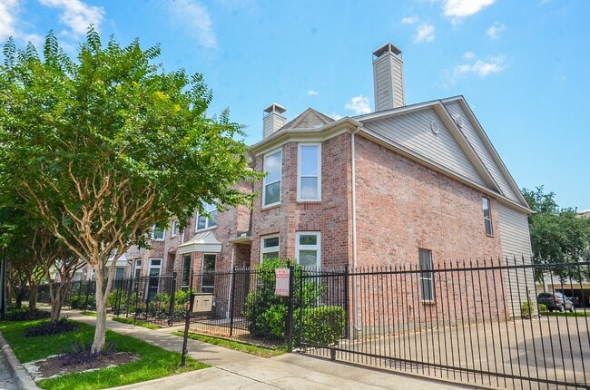 Photo - 1929 Calumet St