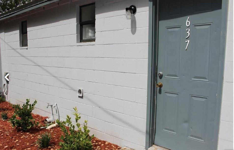 Photo - 637 NE Waldo Rd