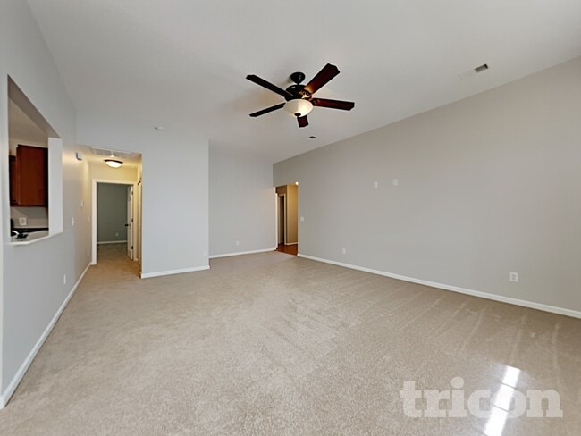 Photo - 319 Quiet Grove Ln
