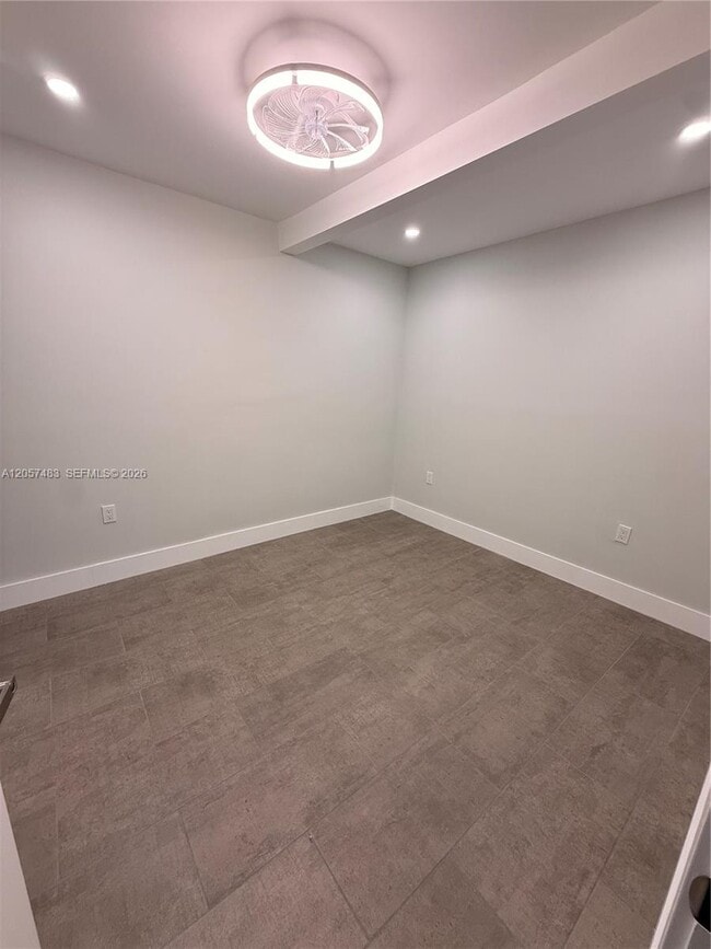 Photo - 10555 SW 32nd St Unit 2