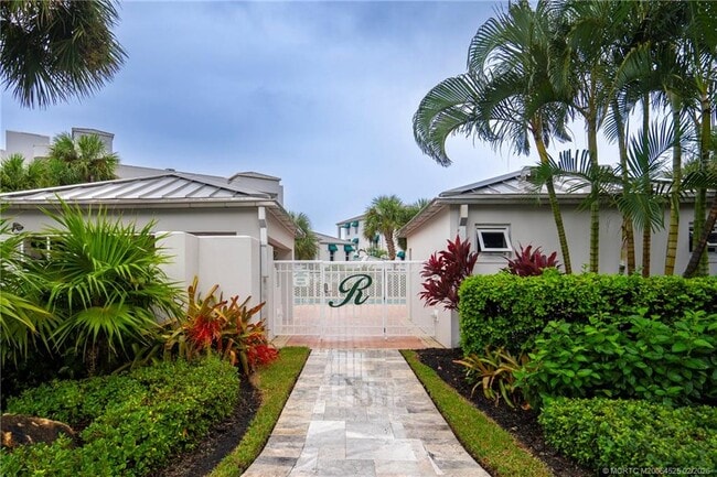 Photo - 184 NE Edgewater Dr Unidad 1206