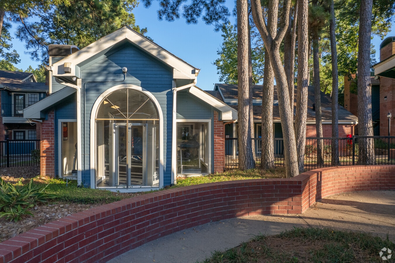 Photo - The Reston Apartments