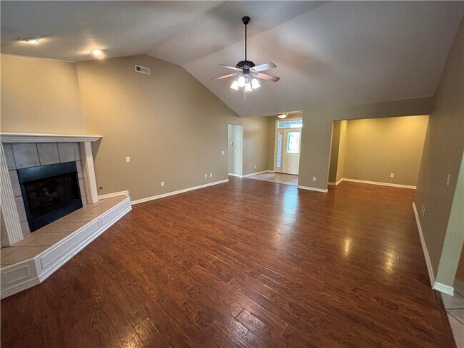 Photo - 1021 Clayton Rd