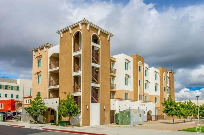 Building Photo - CERCA Rental