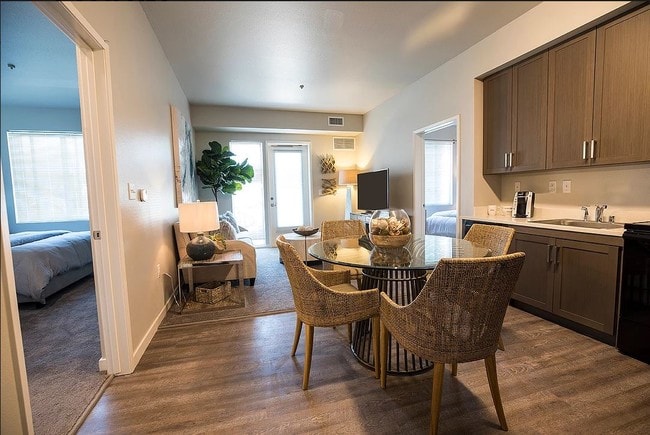 Photo - Citrine Apartments