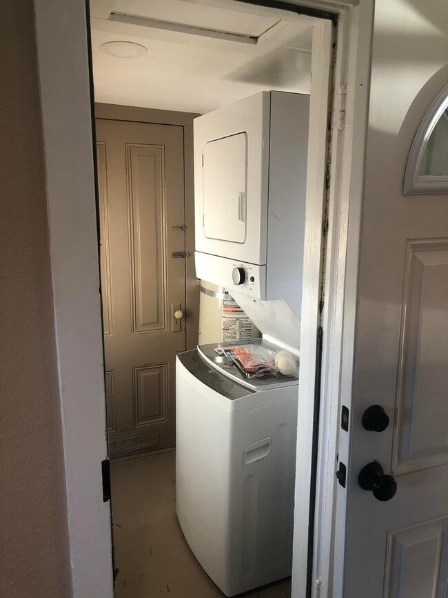 Photo - 316A Clara Ave