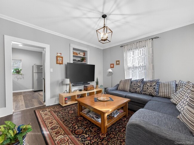 Photo - 24 E Park Pl