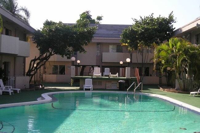 ABCD POOL AREA - Imperial At Kendall Apartments