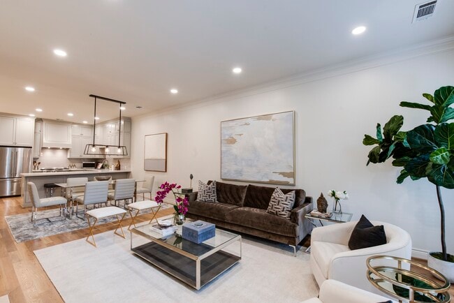 Photo - 5144 Chevy Chase Dr