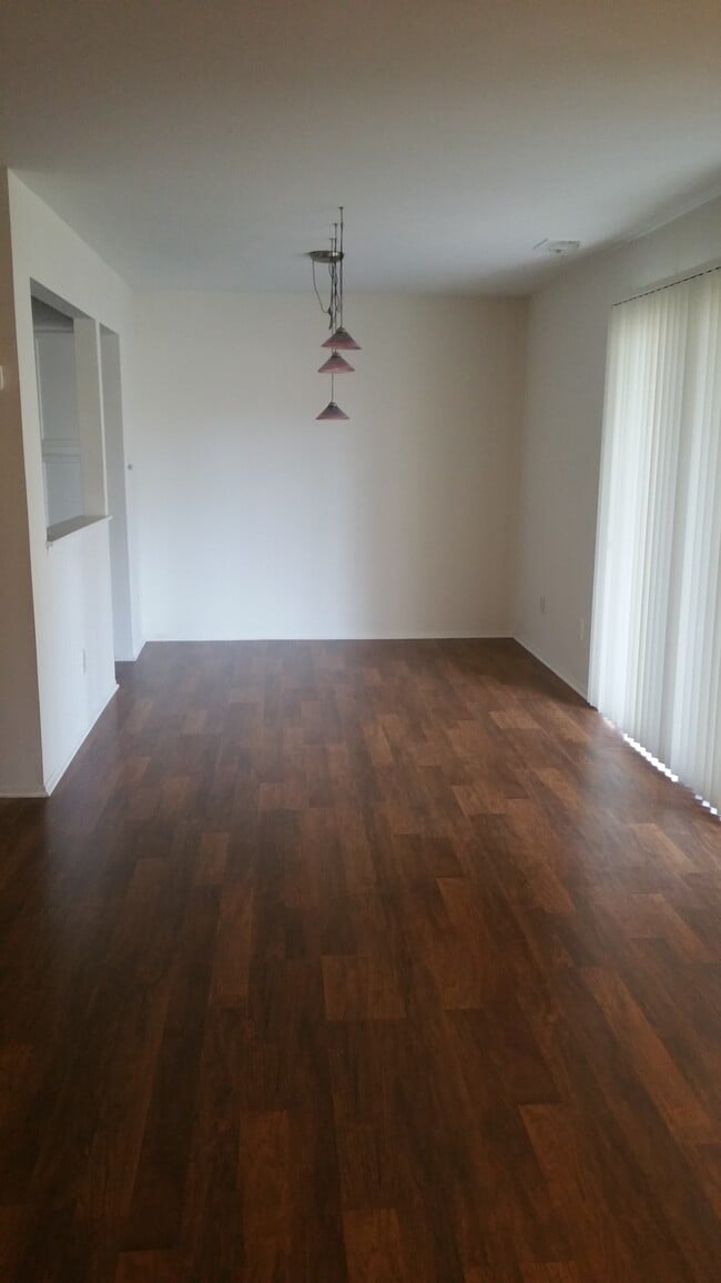 Photo - 24291 Evergreen Rd Unit EvergreenWoods