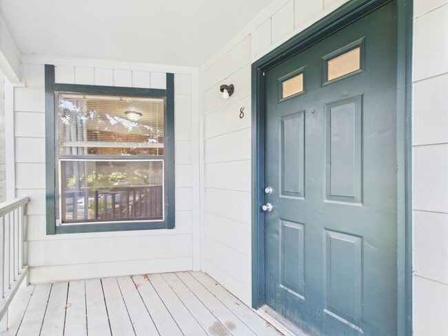 Building Photo - 297 Billie Dr Unit 8