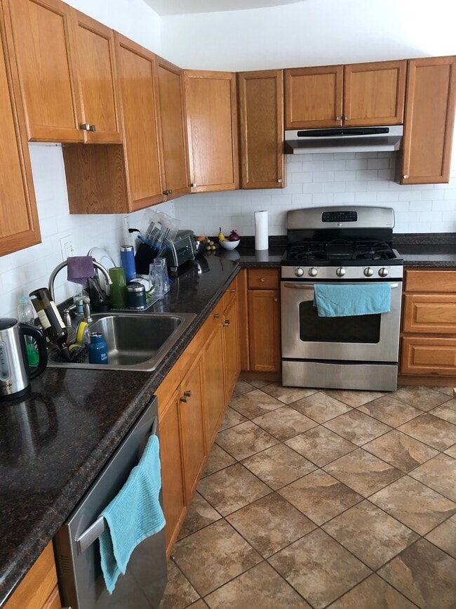 Photo - 39 Union St Unit #1