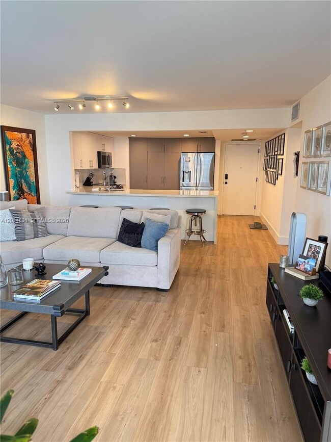 Photo - 1925 Brickell Ave Unit 2011