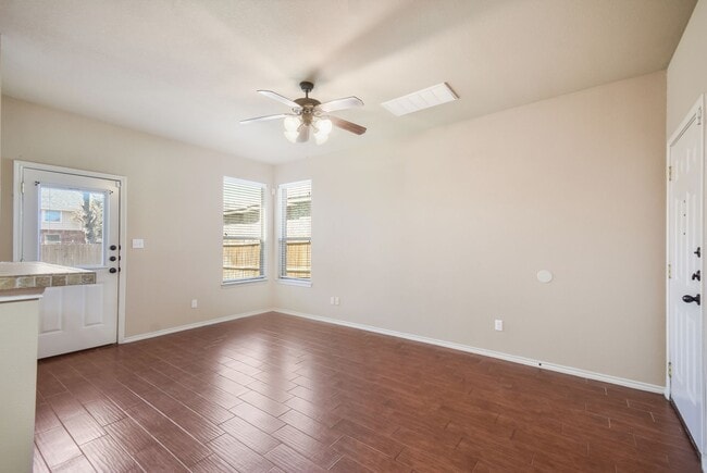 Photo - Nice 3 BEDROOM DUPLEX LOCATED IN HUTTO, TEXAS!