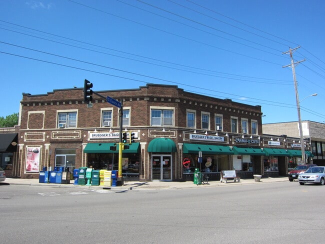 3900 Sunnyside Rd Unit 3