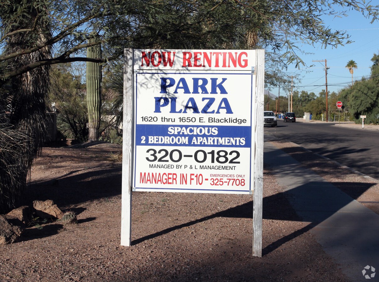 Photo - Park Plaza Apartments