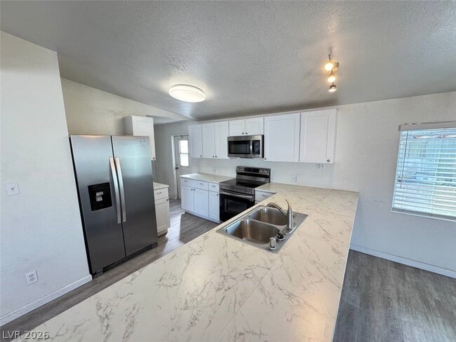 Photo - 4905 Fuentes Cir