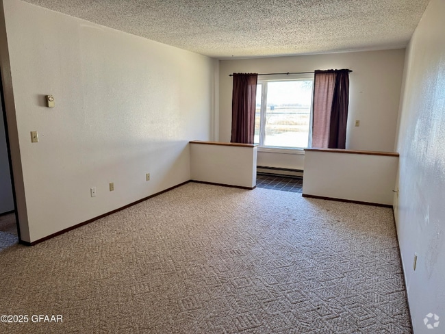Building Photo - 436 4th Ave Unit 104 Rental