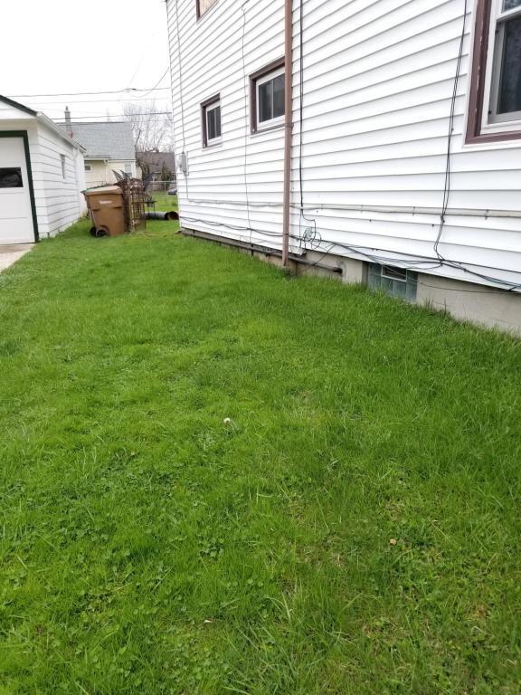 Photo - 758 S Huth Rd