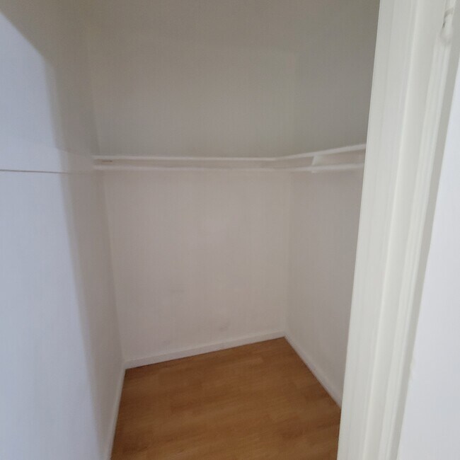 Photo - 5940 Melrose Ave Unit 2