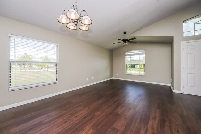 Photo - 2706 Eagle Canyon Dr S