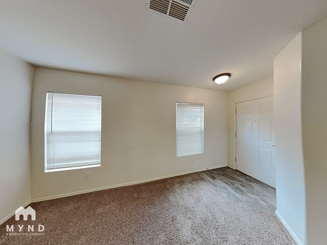 Photo - 22564 W Pima St