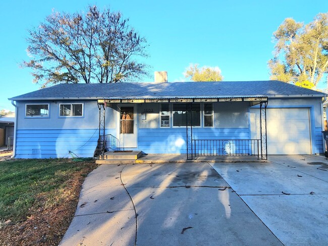 Photo - 1603 Iroquois Rd