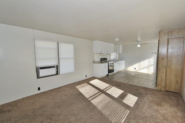 Photo - 2215 Toms Cabin Rd