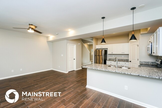 Photo - 2061 Paddle Wheel Dr