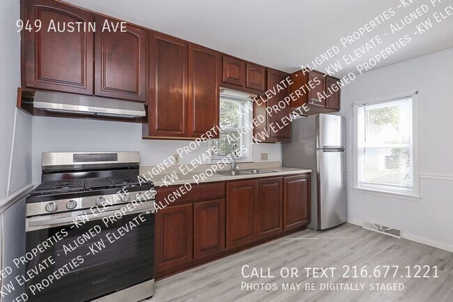 Photo - 949 Austin Ave
