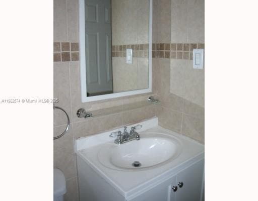 Photo - 5626 Freedom St