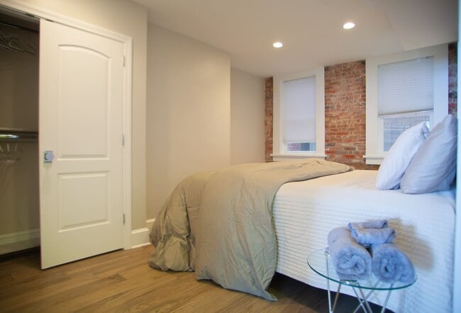 Photo - 1227 15TH St NW Unit 1