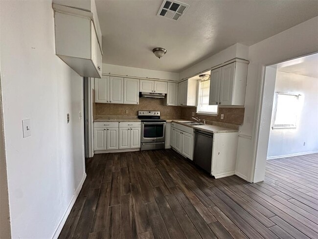 Photo - 3121 Delmar Rd