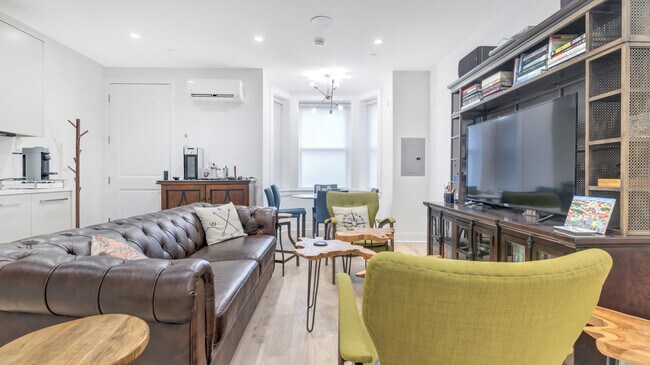 Photo - 1215 Rhode Island Ave NW Unidad A Rental