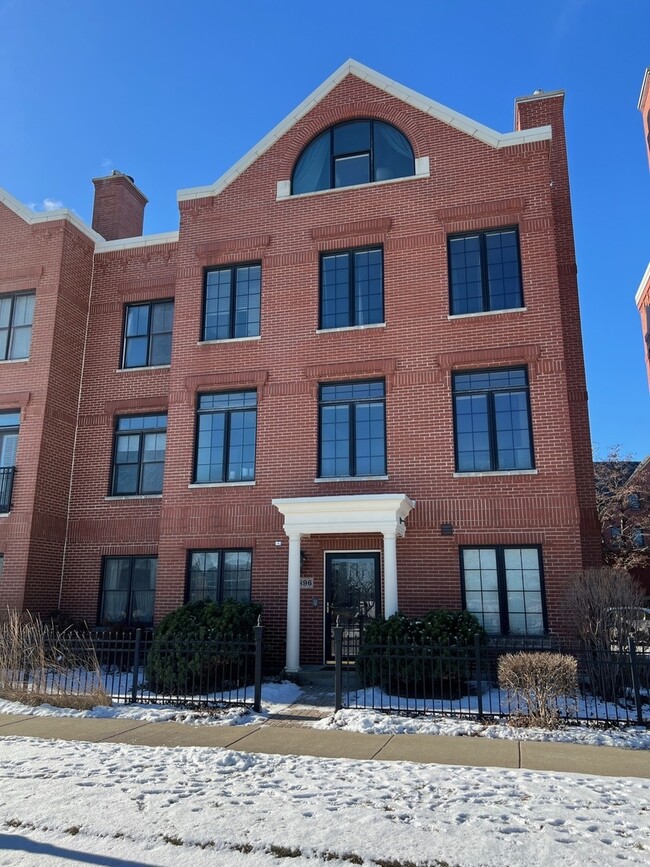 Photo - 1896 Patriot Blvd Townhome