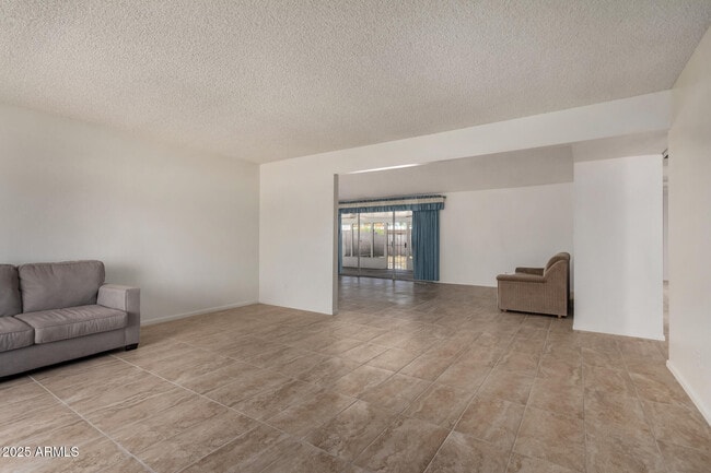 Photo - 5809 W Yucca St