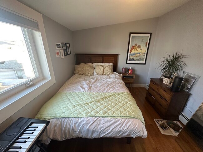 Photo - 287 Beacon St Unit 2