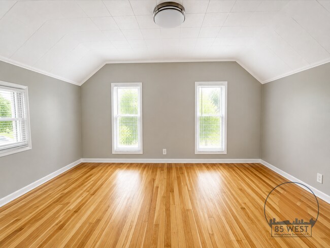Photo - 1006 Douglas St NW Unit 2