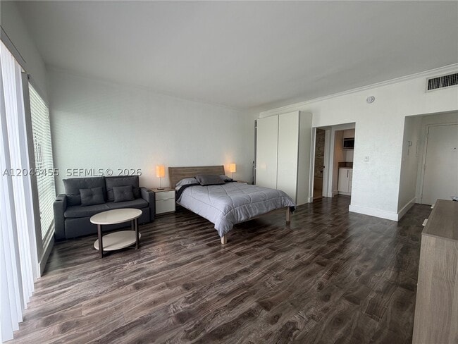 700 Biltmore Ct Unit 1216